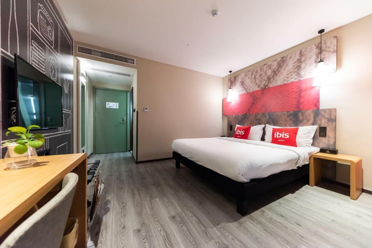 Hotel Ibis Wuxi Yixing South Renmin Rd Esterno foto